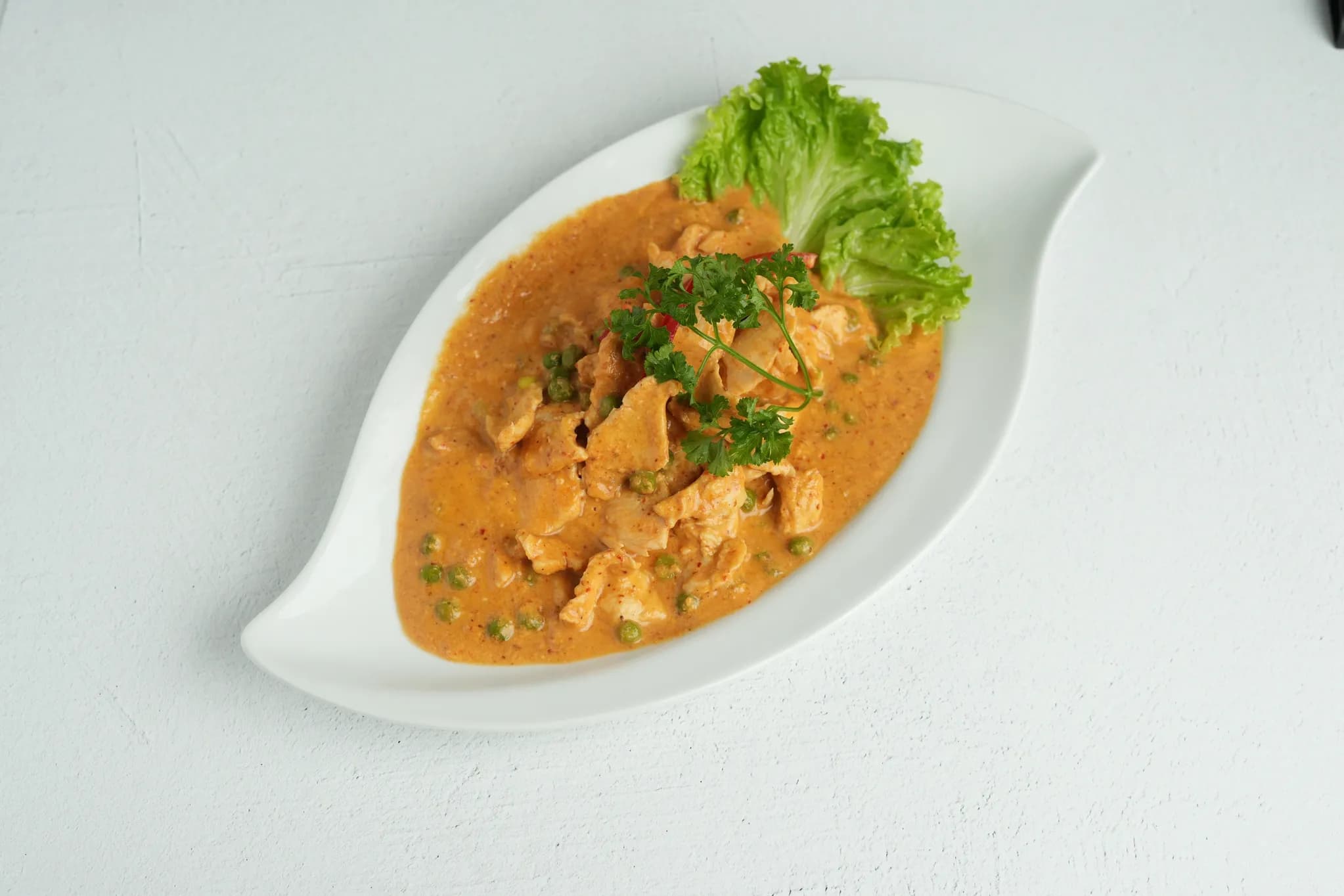 Panang Curry plated at Maly Thai restaurant in St. Charles