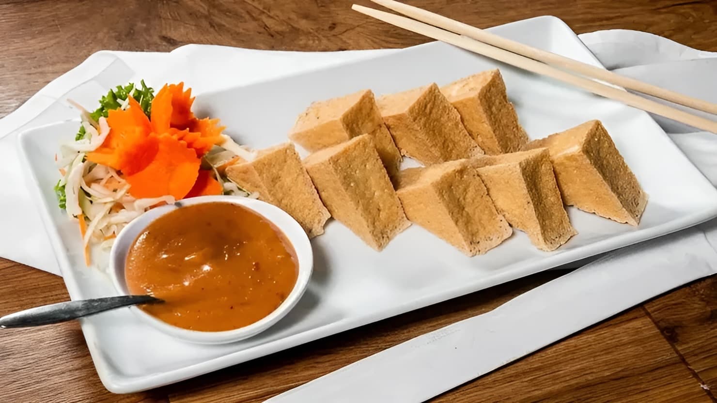 Fried Tofu (10 pcs) plated at Maly Thai restaurant in St. Charles